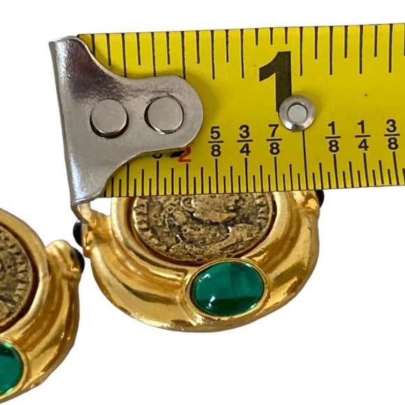 Vintage rare Caralina gold tone clip on Greek revival earrings cabochon coin - Picture 3 of 10